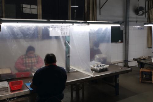 互助用工 隔离工位 远程办公 富仕特磁业 花式 防疫保复工